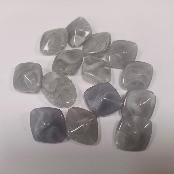 ACRYLIC BEADS 10 pieces