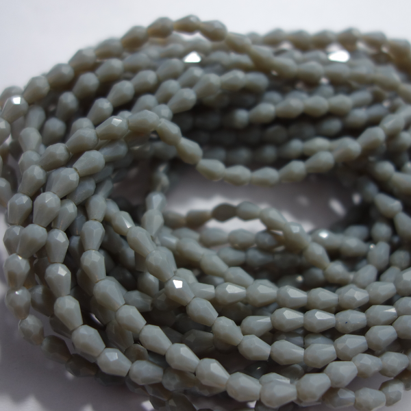 DROP GLASS BEADS (10 STRING)