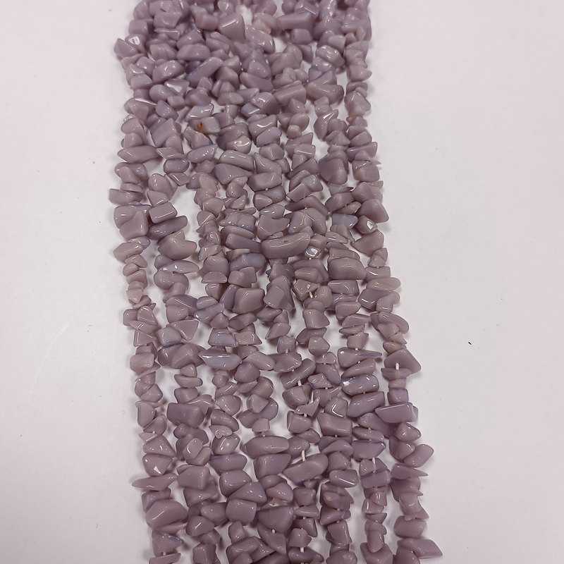 UNCUT GLASS BEADS CHIPS (Per line)