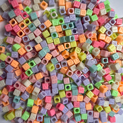 PASTEL BEADS ALPHABET CUBESHAPE (Pack of 40 Grams)